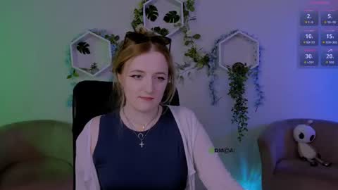 Snapshot of kaela_spell_ chatting on July 1, 2026, 4:03 am kaela_spell_ online show from July 1, 2026, 4:03 am