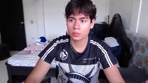 kafer online show from December 18, 2025, 6:03 pm