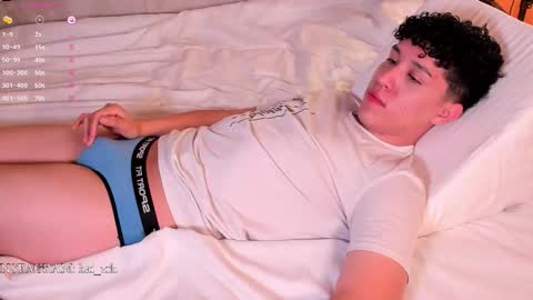 Snapshot of kai_zarek chatting on October 30, 2025, 11:11 am Kai online show from October 30, 2025, 11:11 am