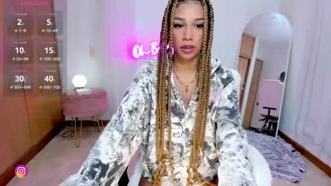 Snapshot of kaia_cam chatting on May 31, 2026, 12:23 pm online show from May 31, 2026, 12:23 pm