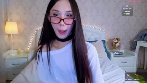 Snapshot of kaiasunshine chatting on October 31, 2025, 11:55 am Kaia Monday Thursday FridaySaturdaySunday online show from October 31, 2025, 11:55 am