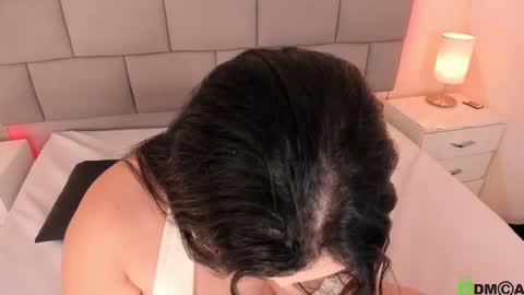 Snapshot of kailyn_1 chatting on February 9, 2025, 1:03 pm Kailyn online show from February 9, 2025, 1:03 pm