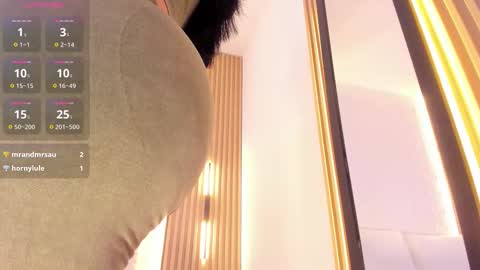 Snapshot of kailyn_1 chatting on October 20, 2025, 1:44 pm Kailyn online show from October 20, 2025, 1:44 pm