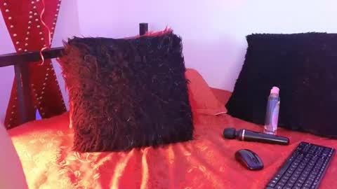 Kairy online show from February 11, 2025, 10:39 pm