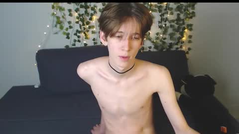 slutkai online show from September 20, 2025, 9:05 pm