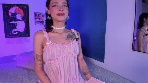 Snapshot of kalahnna chatting on June 3, 2026, 10:59 pm Kalahnna online show from June 3, 2026, 10:59 pm