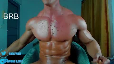 Snapshot of kale_tomson chatting on April 21, 2026, 2:51 am kale thomson online show from April 21, 2026, 2:51 am