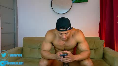 Snapshot of kale_tomson chatting on April 24, 2026, 7:16 pm kale thomson online show from April 24, 2026, 7:16 pm