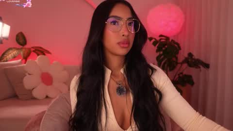 Snapshot of kali_hiill chatting on October 4, 2025, 6:55 am Sweet Kali online show from October 4, 2025, 6:55 am