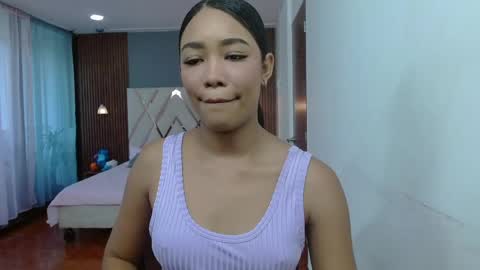 Snapshot of kali_rousse chatting on June 1, 2026, 12:07 pm online show from June 1, 2026, 12:07 pm