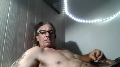 Snapshot of kalifornia91666 chatting on October 9, 2025, 2:37 pm kalifornia91666 online show from October 9, 2025, 2:37 pm