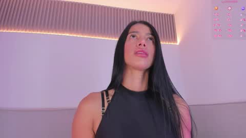 Carolina   online show from November 27, 2025, 12:29 pm