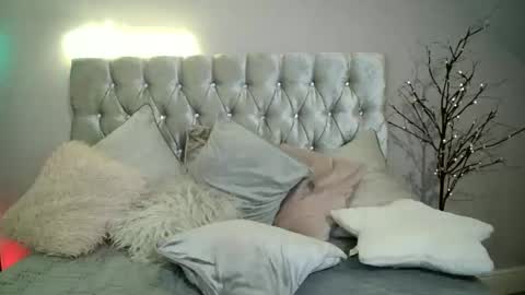 Snapshot of kallisi chatting on January 15, 2025, 8:26 pm Kallisi online show from January 15, 2025, 8:26 pm