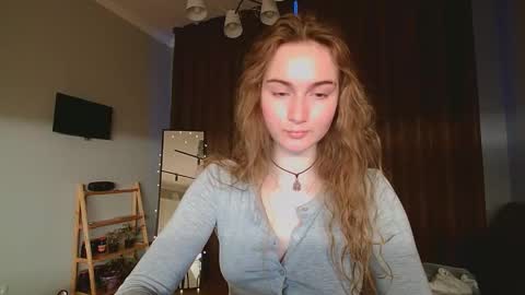 Mellikyy online show from March 3, 2026, 1:39 pm