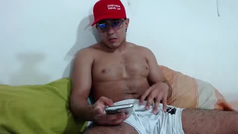 Snapshot of kamenov07 chatting on January 1, 2025, 7:21 pm kamenov07 online show from January 1, 2025, 7:21 pm