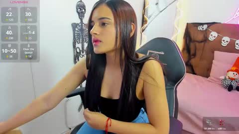 Snapshot of kameron_tay chatting on October 15, 2025, 3:34 pm KAMERON online show from October 15, 2025, 3:34 pm