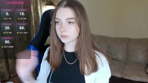 Snapshot of kami_mur chatting on January 15, 2025, 7:55 pm Kami mur online show from January 15, 2025, 7:55 pm