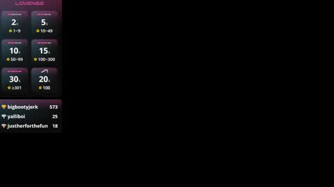 Snapshot of kamila_arias chatting on December 3, 2024, 3:22 pm online show from December 3, 2024, 3:22 pm