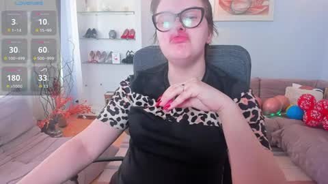 Camila online show from April 2, 2026, 4:43 am