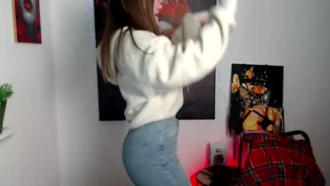 kamilla_love_ online show from February 18, 2026, 3:08 pm