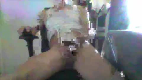 kamkiko69 online show from April 30, 2026, 8:42 am