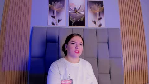 kandyfrees online show from December 18, 2025, 11:27 am