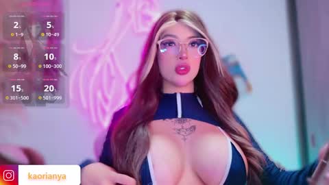 Kaori online show from February 19, 2026, 11:45 pm