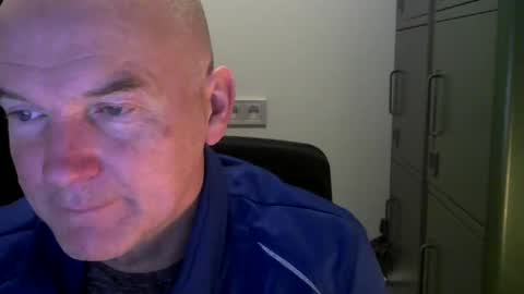 Snapshot of kapitein_rob chatting on December 3, 2024, 6:59 am Robbie online show from December 3, 2024, 6:59 am