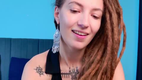 Snapshot of karatart chatting on October 19, 2025, 7:36 pm Kara online show from October 19, 2025, 7:36 pm