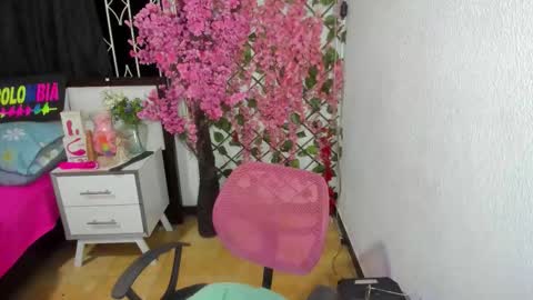 Snapshot of karen_milf_2 chatting on October 2, 2025, 3:46 am Karen online show from October 2, 2025, 3:46 am