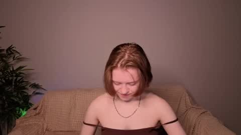 karen_mist online show from June 3, 2026, 2:33 pm
