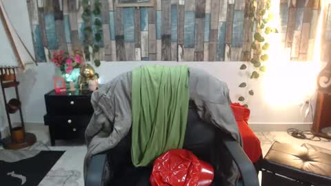 Snapshot of karima_sarabe chatting on September 29, 2025, 9:19 pm karima_sarabe online show from September 29, 2025, 9:19 pm