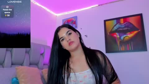 Snapshot of karin_grey69 chatting on February 2, 2025, 8:57 am Karin online show from February 2, 2025, 8:57 am