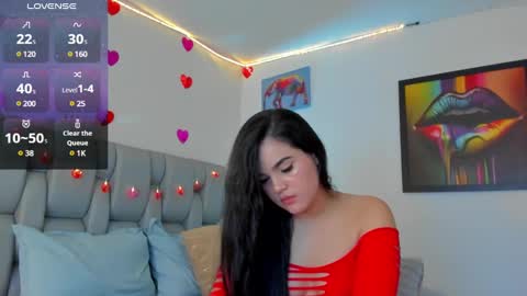 Snapshot of karin_grey69 chatting on March 8, 2025, 8:33 am Karin online show from March 8, 2025, 8:33 am