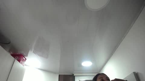 Karin online show from October 24, 2025, 12:01 pm