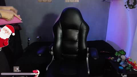 Snapshot of kariozzz chatting on December 17, 2024, 1:50 am call me kai 3 online show from December 17, 2024, 1:50 am