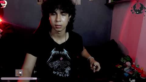 Snapshot of kariozzz chatting on December 19, 2024, 1:18 am call me kai 3 online show from December 19, 2024, 1:18 am