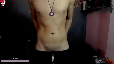 Snapshot of kariozzz chatting on December 20, 2024, 2:08 am call me kai 3 online show from December 20, 2024, 2:08 am