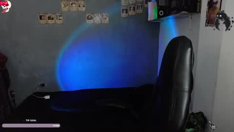 Snapshot of kariozzz chatting on December 27, 2024, 8:28 pm call me kai 3 online show from December 27, 2024, 8:28 pm