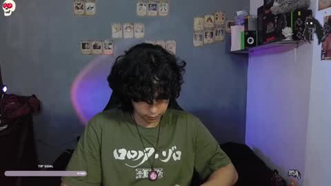 Snapshot of kariozzz chatting on January 5, 2025, 1:03 am call me kai 3 online show from January 5, 2025, 1:03 am