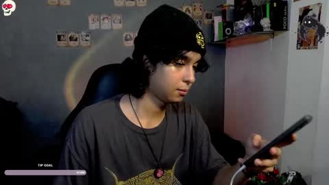 Snapshot of kariozzz chatting on January 10, 2025, 8:37 pm call me kai 3 online show from January 10, 2025, 8:37 pm