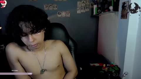 Snapshot of kariozzz chatting on January 14, 2025, 11:05 pm call me kai 3 online show from January 14, 2025, 11:05 pm