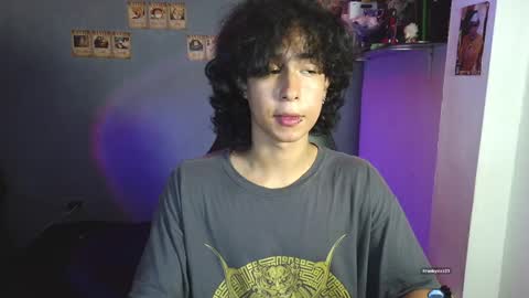 Snapshot of kariozzz chatting on February 6, 2025, 8:45 pm call me kai 3 online show from February 6, 2025, 8:45 pm