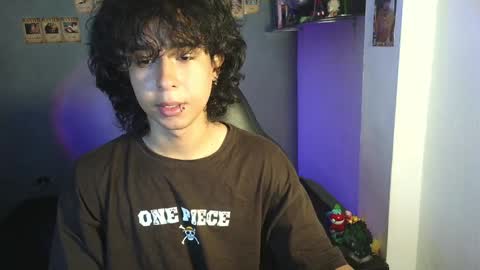 Snapshot of kariozzz chatting on February 7, 2025, 12:28 pm call me kai 3 online show from February 7, 2025, 12:28 pm