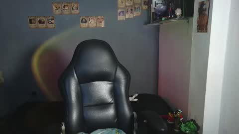 Snapshot of kariozzz chatting on February 12, 2025, 12:44 pm call me kai 3 online show from February 12, 2025, 12:44 pm