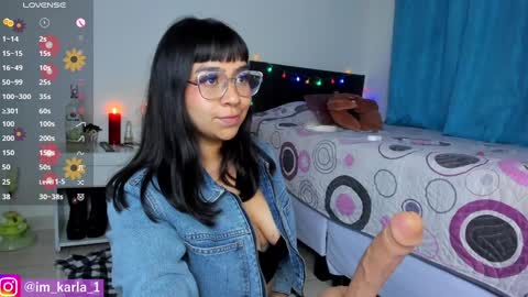 Snapshot of karla__1 chatting on January 1, 2025, 10:21 am Ill be on at sunday see u Lynn Could u help me to reach 100 Thmbs upp plssss Independent girl 3 online show from January 1, 2025, 10:21 am