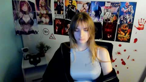 Karla online show from November 4, 2025, 1:32 pm