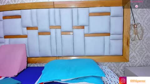 Snapshot of karla_wonderful chatting on September 15, 2025, 7:14 pm karolina online show from September 15, 2025, 7:14 pm