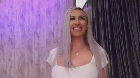 KarlaBart online show from February 8, 2026, 8:12 pm