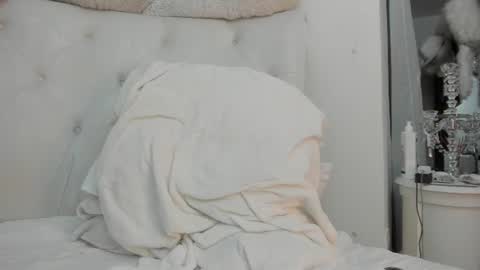 KARLA A online show from June 22, 2026, 6:10 am